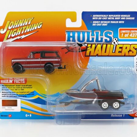 JOHNNY LIGHTNING 1/64 INTERNATIONAL | SCOUT WITH TRAILER AND BOAT 1979 | RED BLACK