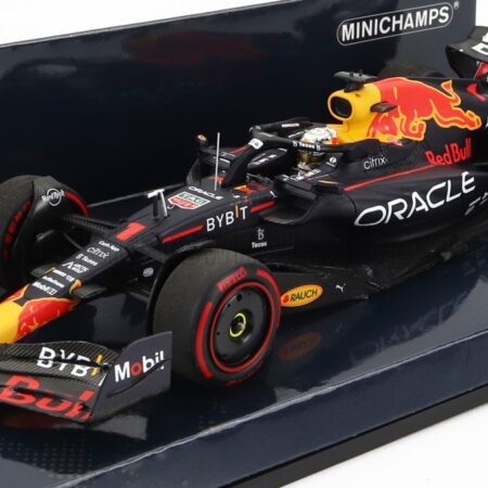 MINICHAMPS 1/43 RED BULL | F1  RB18 TEAM ORACLE RED BULL RACING N 1 WINNER SPANISH GP WORLD CHAMPION 2022 MAX VERSTAPPEN | MATT BLUE YELLOW RED