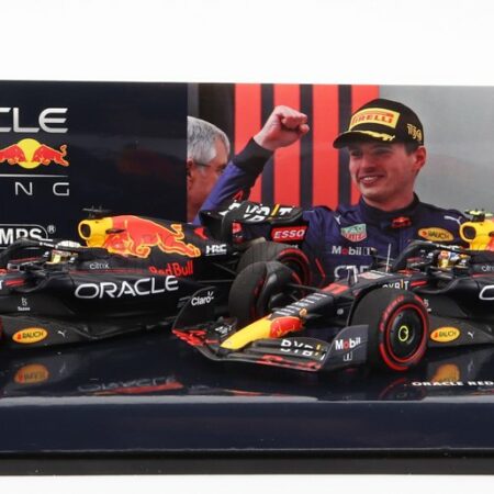 MINICHAMPS 1/43 RED BULL | F1  SET 2X RB18 TEAM ORACLE RED BULL RACING N 1 WINNER EMILIA ROMAGNA ITALY GP WORLD CHAMPION 2022 MAX VERSTAPPEN + N 11 2nd EMILIA ROMAGNA ITALY GP 2022 SERGIO PEREZ | MATT BLUE YELLOW RED