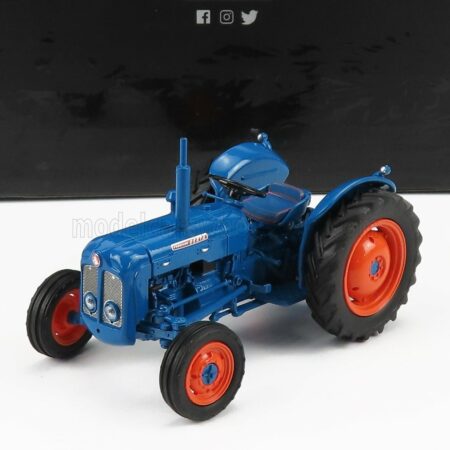 UNIVERSAL HOBBIES 1/32 FORDSON | DEXTA TRACTOR 1960 | BLUE ORANGE