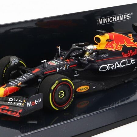 MINICHAMPS 1/43 RED BULL | F1  RB18 TEAM ORACLE RED BULL RACING N 1 WINNER CANADIAN GP WORLD CHAMPION 2022 MAX VERSTAPPEN | MATT BLUE YELLOW RED