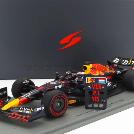 SPARK-MODEL 1/18 RED BULL | F1  RB18 TEAM ORACLE RED BULL RACING N 1 WINNER DUTCH GP WORLD CHAMPION 2022 - 30th VICTORY MAX VERSTAPPEN | MATT BLUE YELLOW RED