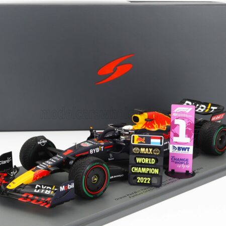 SPARK-MODEL 1/18 RED BULL | F1  RB18 TEAM ORACLE RED BULL RACING N 1 WINNER JAPAN GP WITH PIT BOARD WORLD CHAMPION 2022 MAX VERSTAPPEN | MATT BLUE YELLOW RED