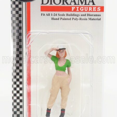 AMERICAN DIORAMA 1/24 FIGURES | GIRL HIP HOP - 1 | BEIGE GREEN