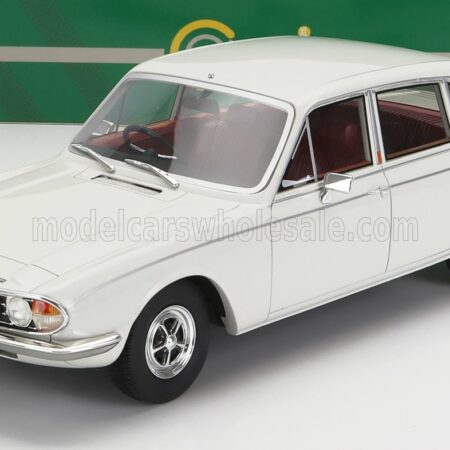 CULT-SCALE MODELS 1/18 TRIUMPH | 2500 1969 | WHITE