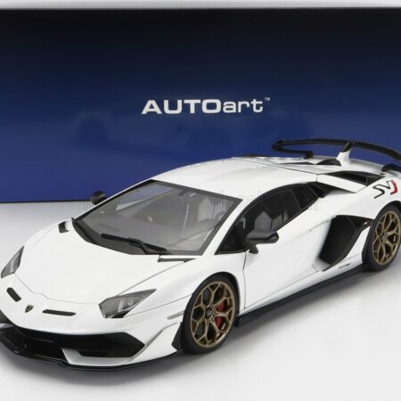 AUTOART 1/18 LAMBORGHINI | AVENTADOR SVJ 2018 | WHITE