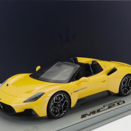 BBR-MODELS 1/18 MASERATI | MC20 CIELO SPIDER 2022 - CON VETRINA - WITH SHOWCASE | GIALLO GENIO - YELLOW