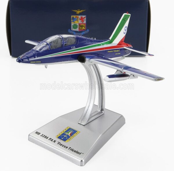 ITALERI 1/100 AERMACCHI | MB339A LIVREA 2023 N 9 FRECCE TRICOLORI - 313th GRUPPO ADDESTRAMENTO ACROBATICO ITALY | BLUE WHITE