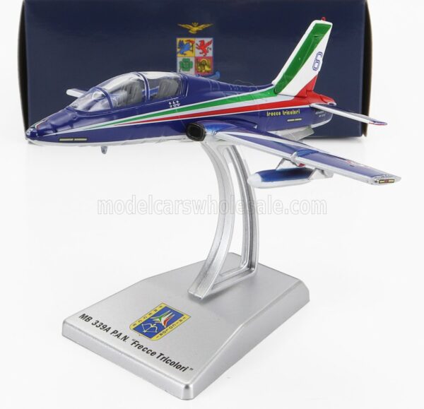 ITALERI 1/100 AERMACCHI | MB339A LIVREA 2023 N 6 FRECCE TRICOLORI - 313th GRUPPO ADDESTRAMENTO ACROBATICO ITALY | BLUE WHITE