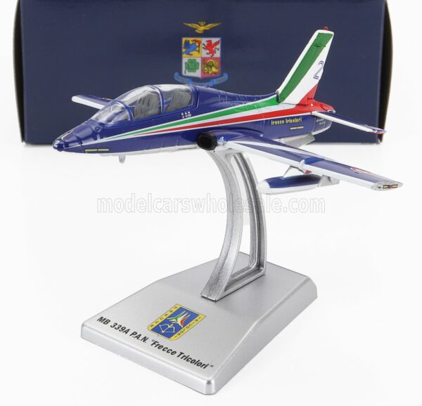 ITALERI 1/100 AERMACCHI | MB339A LIVREA 2023 N 2 FRECCE TRICOLORI - 313th GRUPPO ADDESTRAMENTO ACROBATICO ITALY | BLUE WHITE