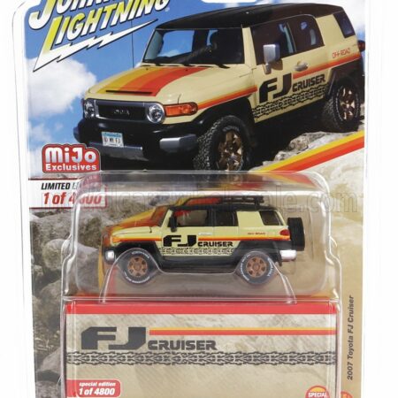 JOHNNY LIGHTNING 1/64 TOYOTA | FJ CRUISER 2007 | SAND