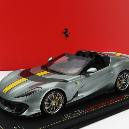 BBR-MODELS 1/18 FERRARI | 812 COMPETIZIONE A SPIDER 2022 - CON VETRINA - WITH SHOWCASE | GRIGIO COBURN - GREY MET YELLOW