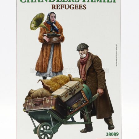 MINIART 1/35 FIGURES | CHANDLERS FAMILY REFUGEES | /