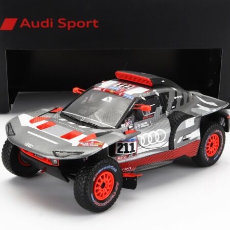 SPARK-MODEL 1/43 AUDI | Q E-TRON RS TEAM AUDI SPORT N 211 RALLY DAKAR 2023 MATTIAS EKSTROM - EMIL BERGKVIST | GREY SILVER BLACK