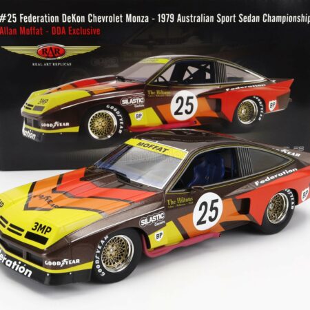 ACME-MODELS 1/18 CHEVROLET | MONZA COUPE N 25 AUSTRALIAN CHAMPIONSHIP DDA 1979 ALLAN MOFFAT | YELLOW BROWN RED ORANGE