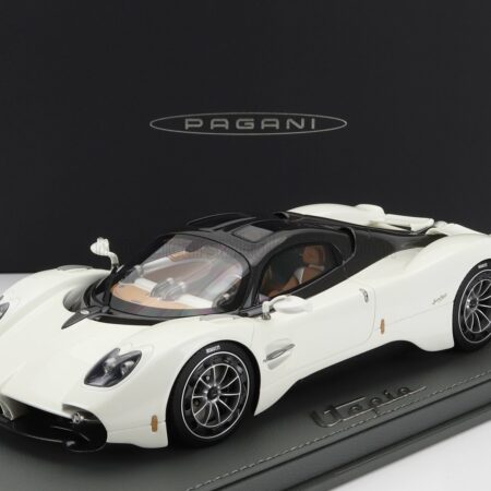 BBR-MODELS 1/18 PAGANI | UTOPIA 2022 - CON VETRINA - WITH SHOWCASE | BIANCO PERLA - WHITE