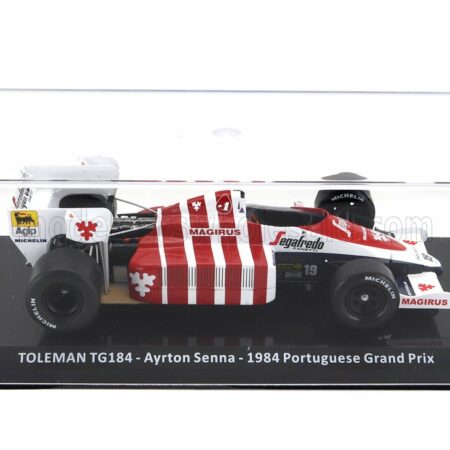 EDICOLA 1/24 TOLEMAN | F1  TG184 HART TURBO N 19 3rd PORTUGAL GP 1984 AYRTON SENNA - CON VETRINA - WITH SHOWCASE | BLUE WHITE RED