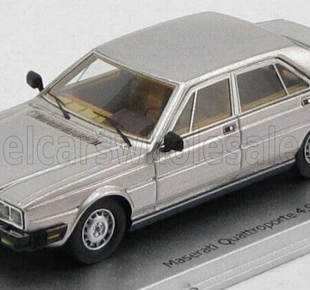 KESS-MODEL 1/43 MASERATI | QUATTROPORTE 4.9 1983 - EXCLUSIVE CARMODEL | SILVER