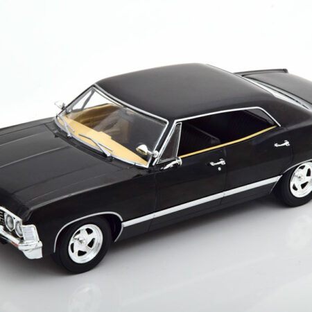 GREENLIGHT 1:24 - CHEVROLET - IMPALA SPORT SEDAN 1967